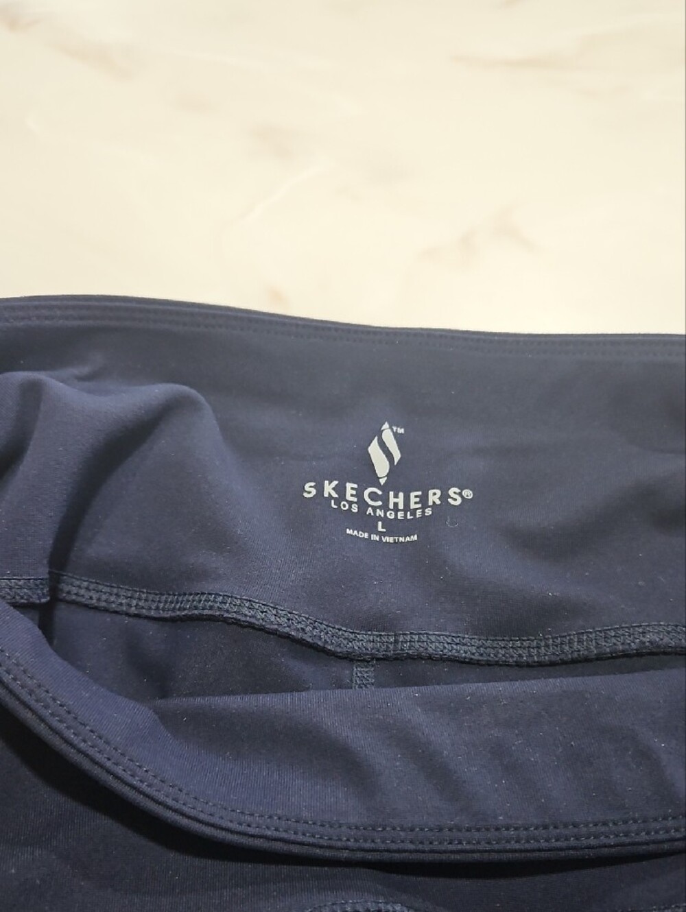 Skechers Women's Navy, Black Cropped Active Leggings/Both For One Price. - Picture 7 of 7
